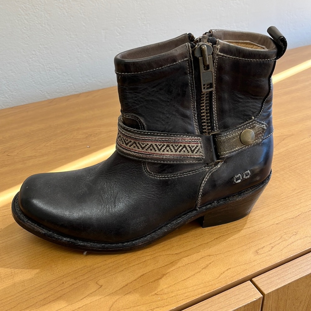 Bed Stu Cobbler Series Genuine Leather Boots